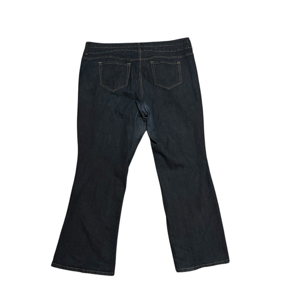 Torrid Size 24 Bootcut Classic Women's Jeans - Picture 2 of 3